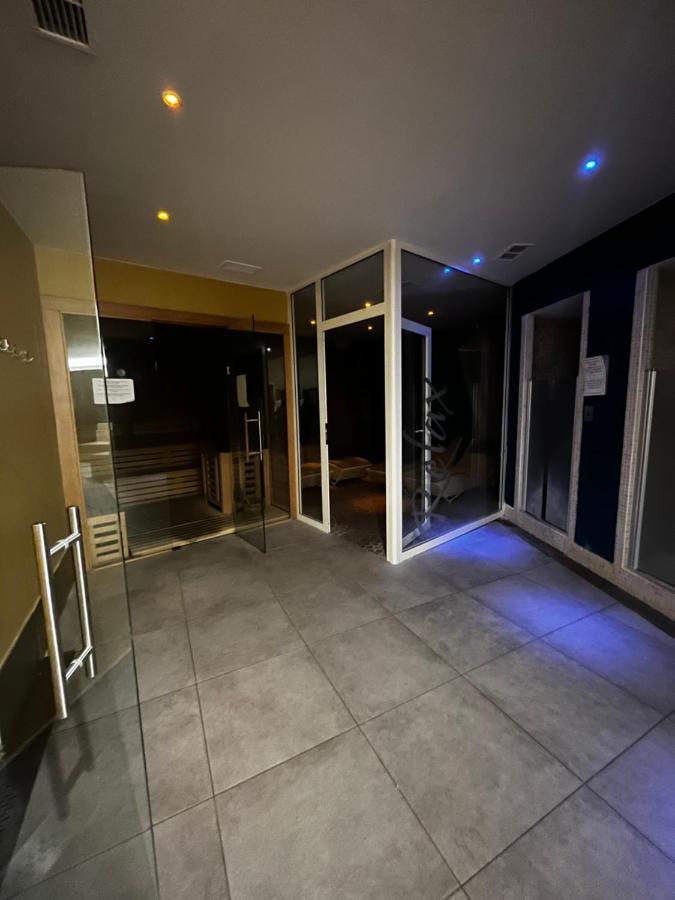 Hotel Oasi Wellness & Spa Рива дел Гарда Екстериор снимка