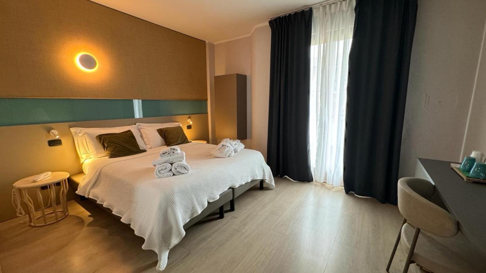 Hotel Oasi Wellness & Spa Рива дел Гарда Екстериор снимка