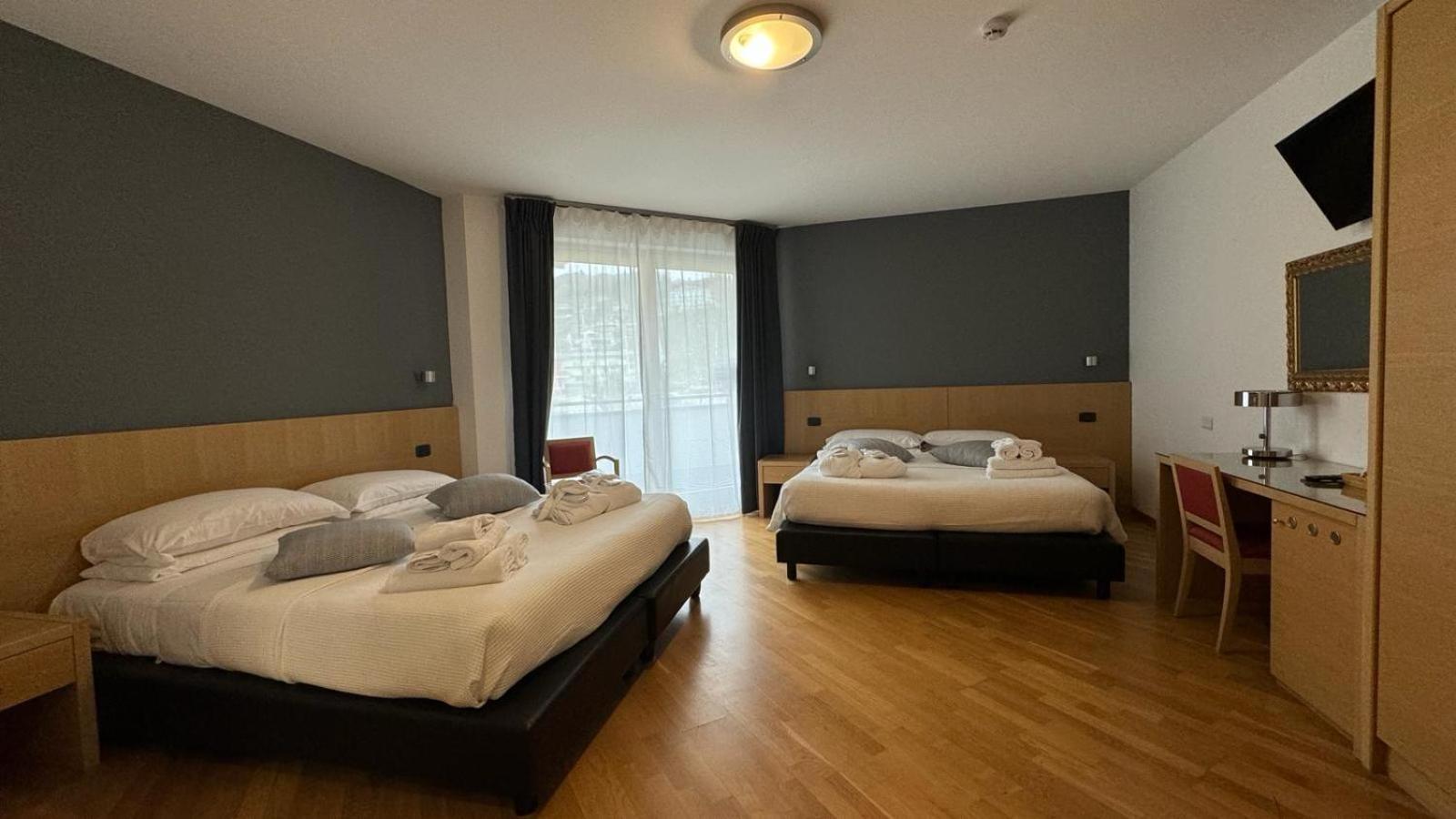 Hotel Oasi Wellness & Spa Рива дел Гарда Екстериор снимка