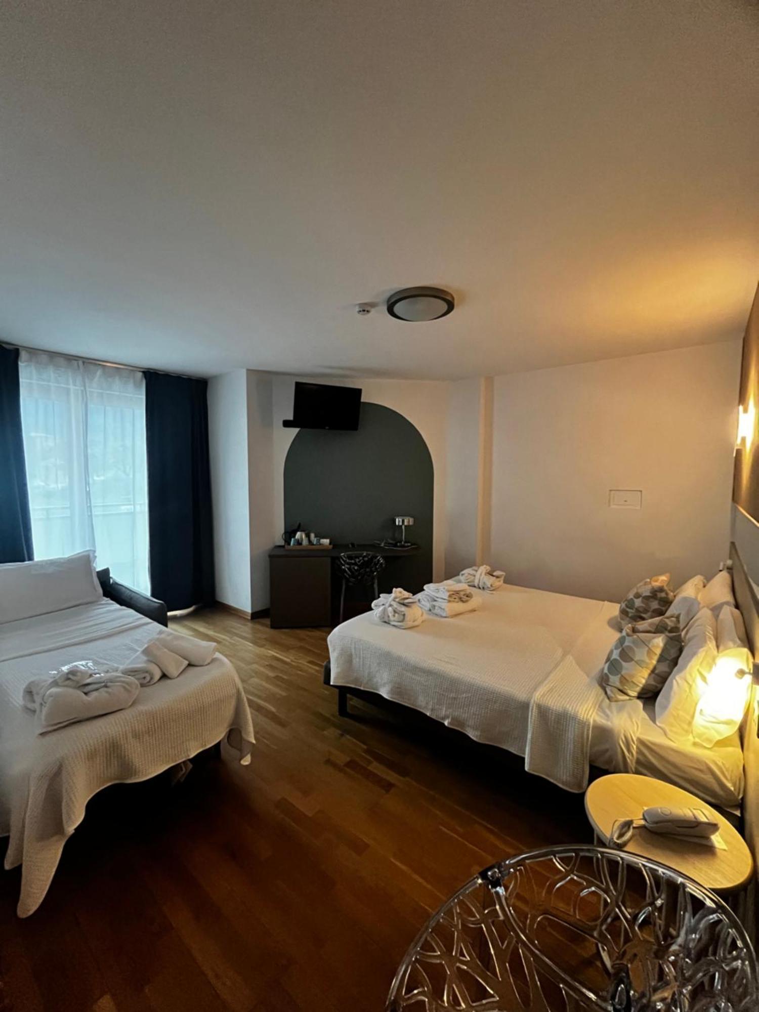 Hotel Oasi Wellness & Spa Рива дел Гарда Екстериор снимка